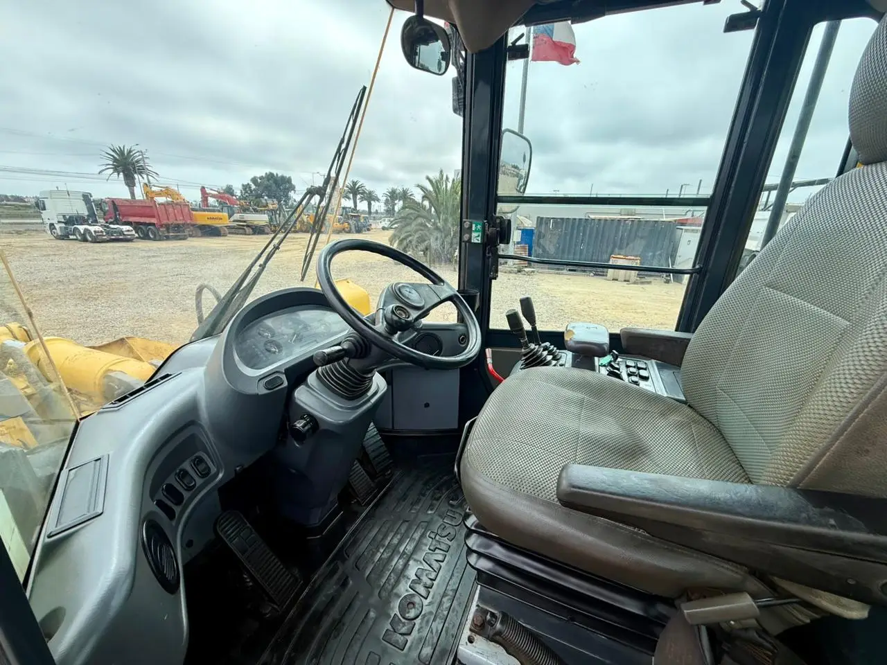 2019 Cargador Frontal Komatsu WA320 – Balde de 2,6m3 - Imagen 5