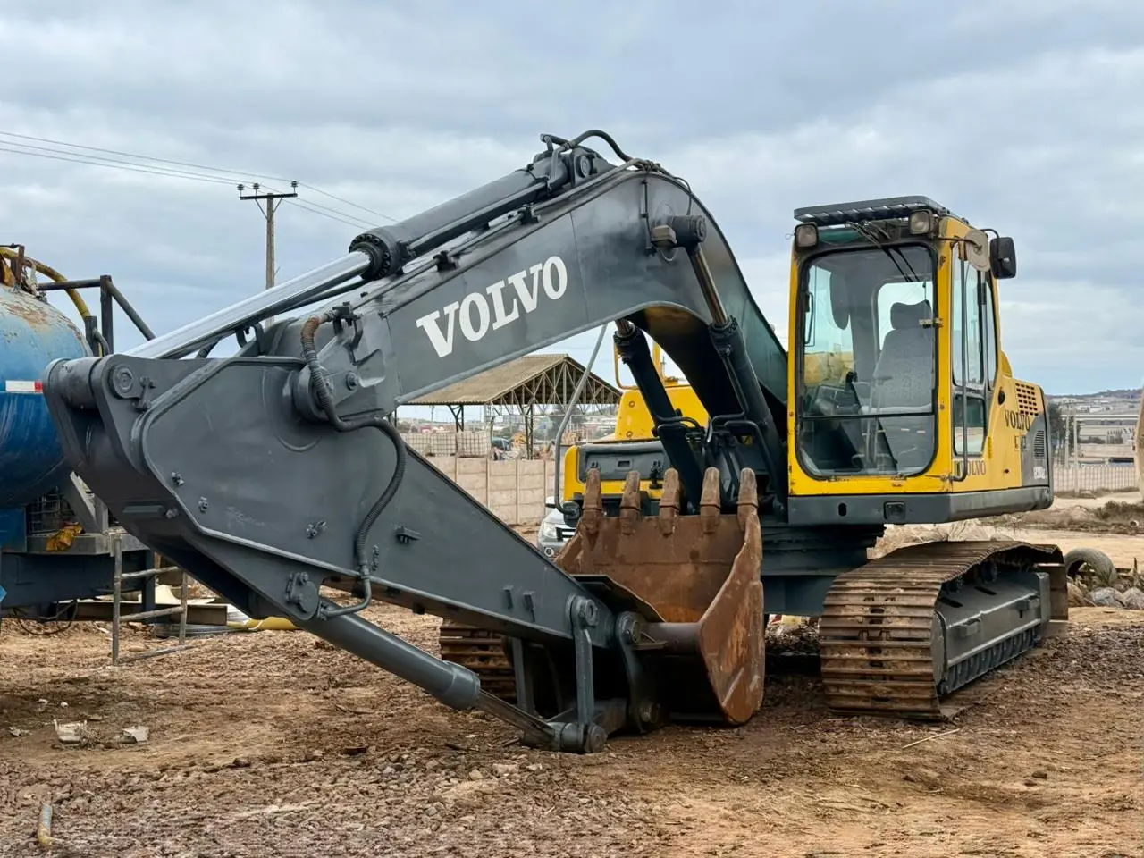 2009 Excavadora Volvo EC210BLC – 8.000 hrs -OPORTUNIDAD - Imagen 6