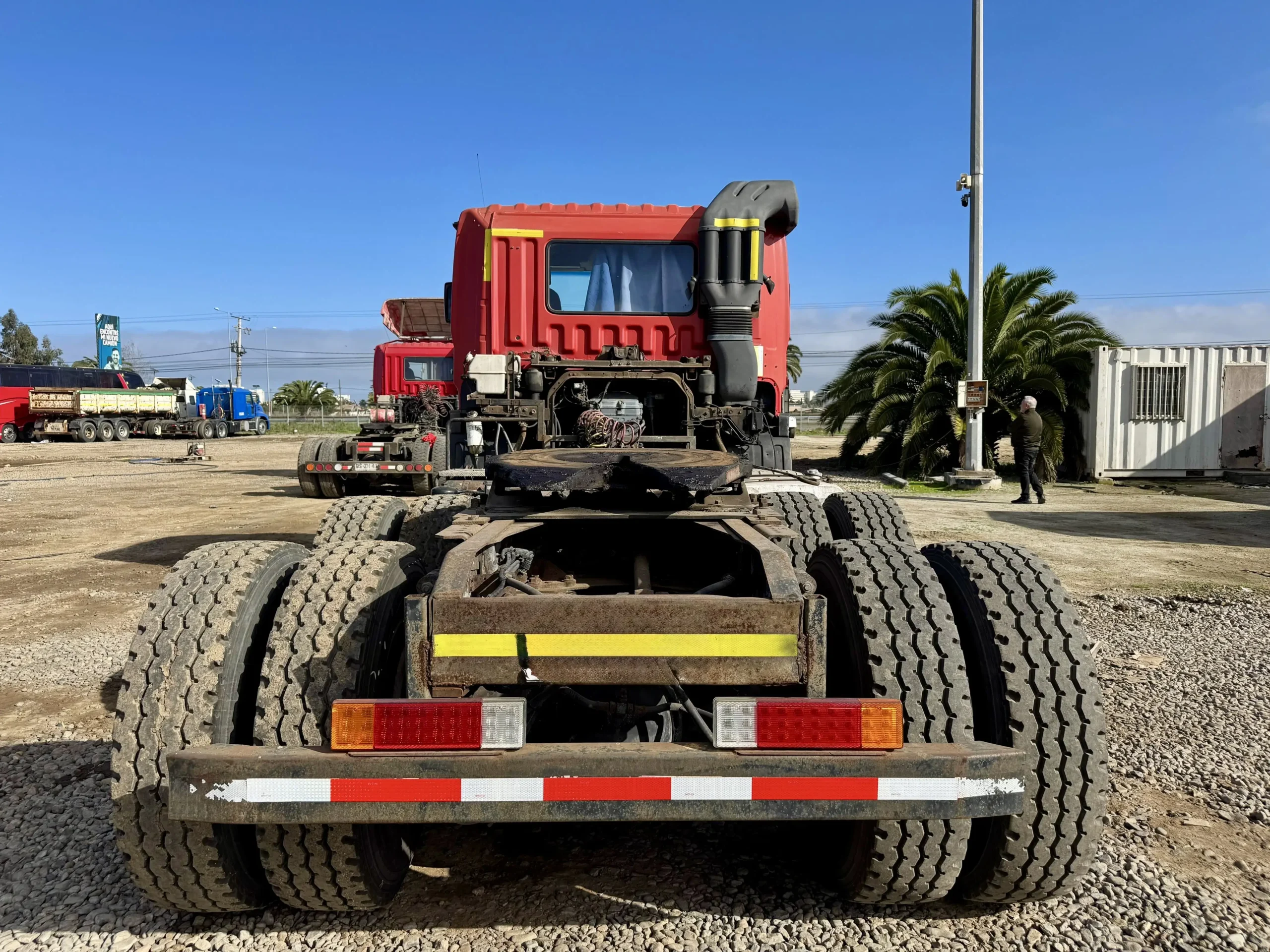 2009 Tractocamión Hyundai HD 1000 6x4 - Imagen 3