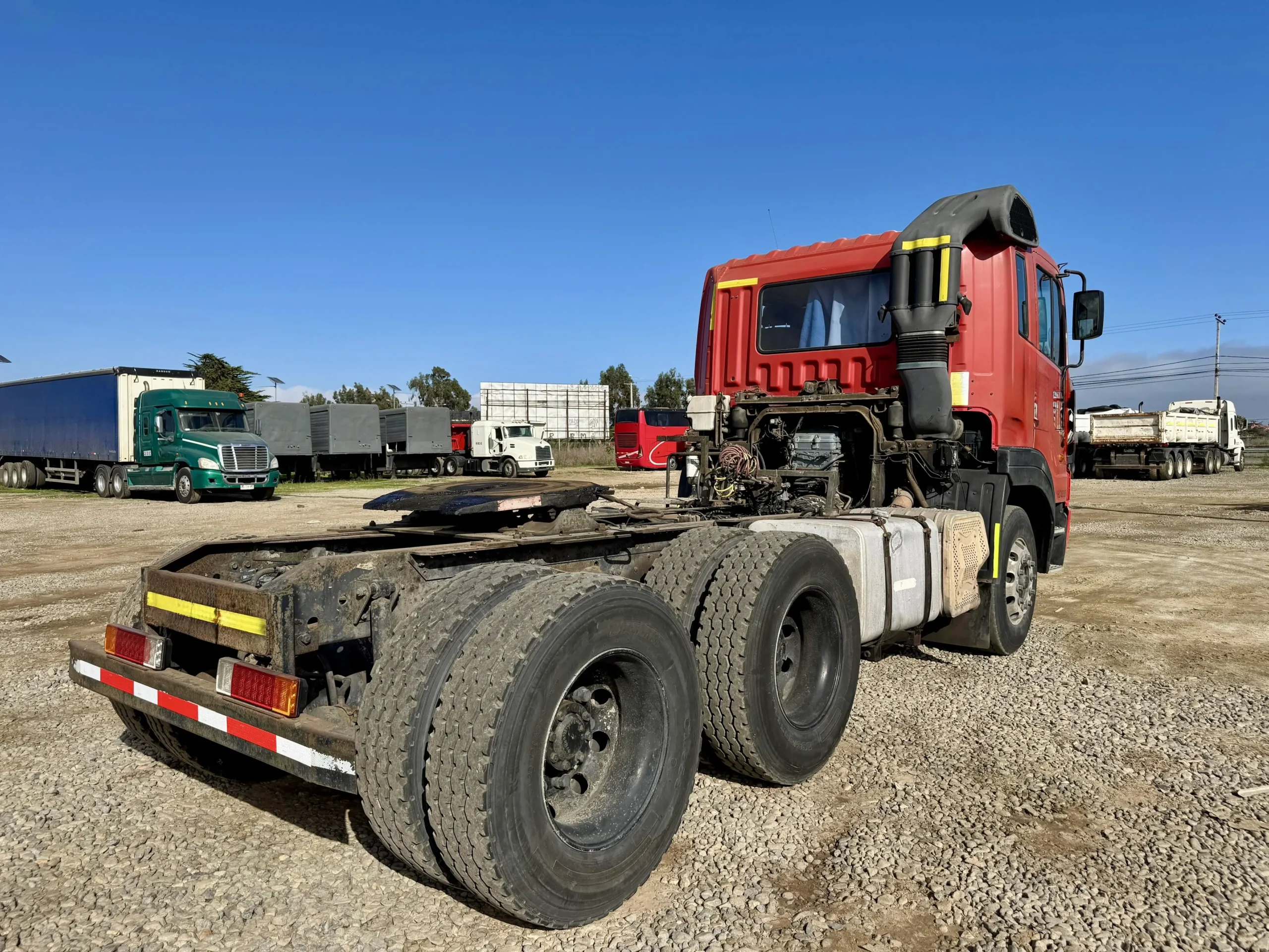 2009 Tractocamión Hyundai HD 1000 6x4 - Imagen 4