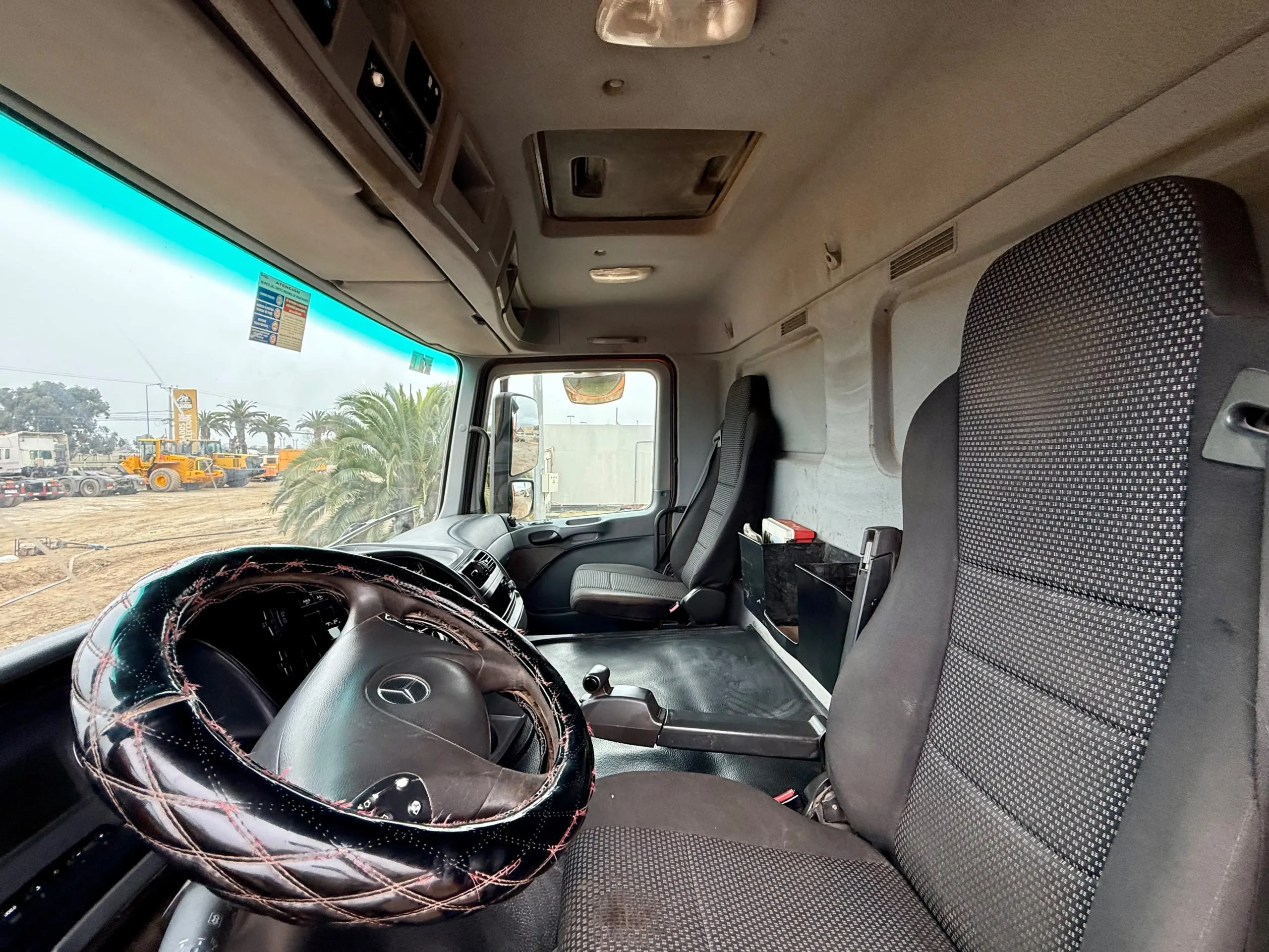 2014 Camión Mercedes Benz Actros 4144K Tolva 20m3 - Imagen 11