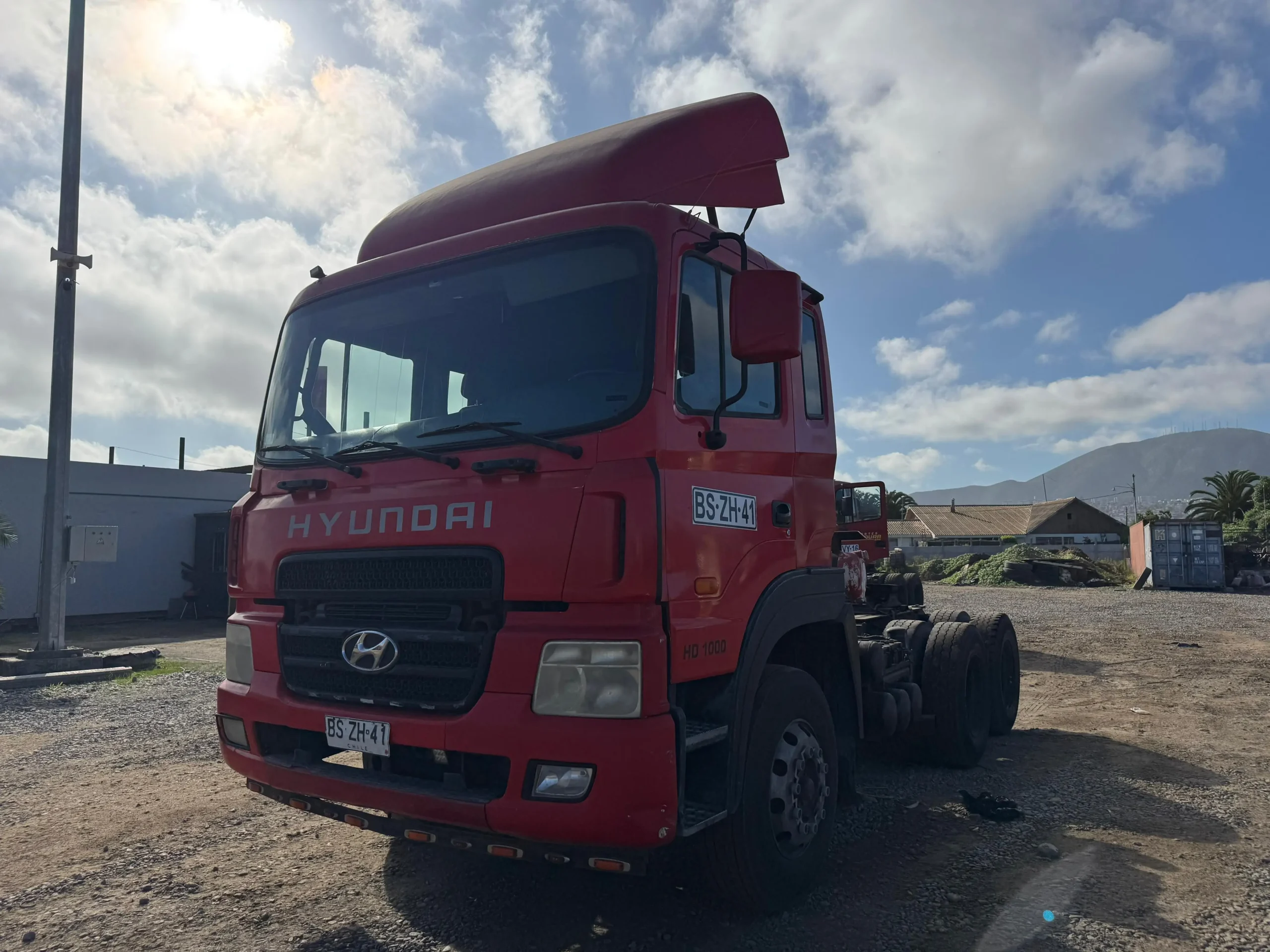 2009 Tractocamión Hyundai HD 1000 6x4 – 410 HP - Imagen 13